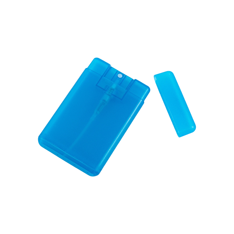 Láhev s rozprašovačem ve stylu karty s prachovým uzávěrem